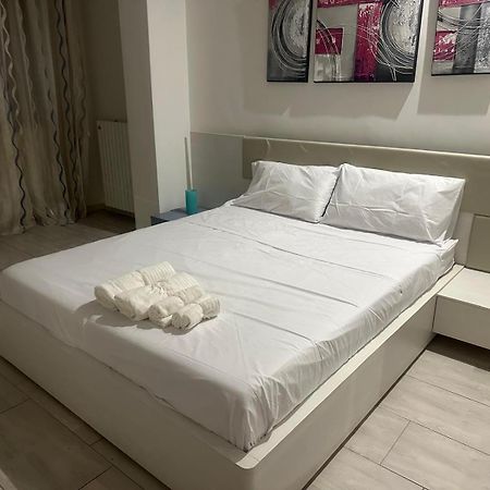Home Manzoni باري المظهر الخارجي الصورة