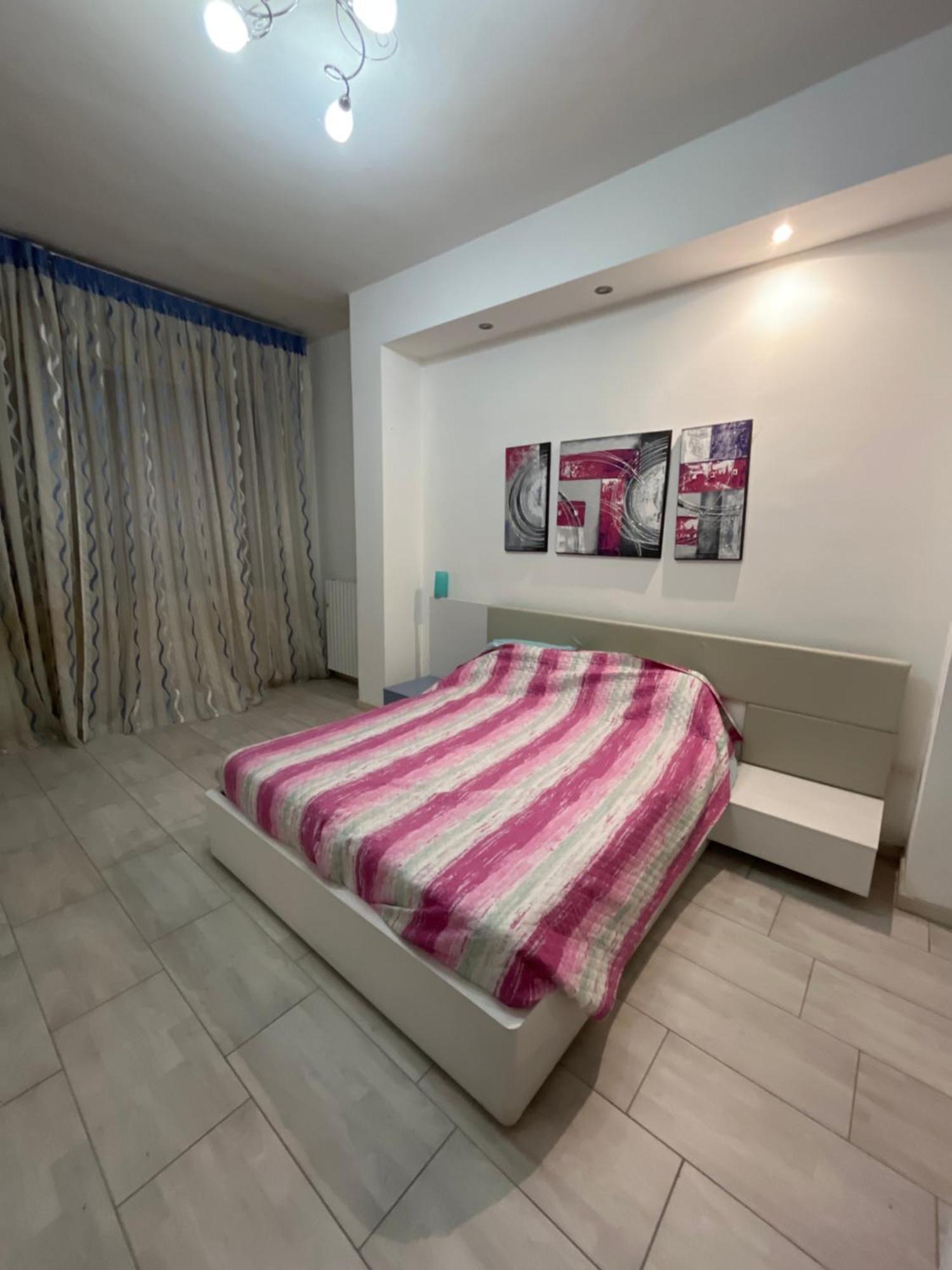 Home Manzoni باري المظهر الخارجي الصورة