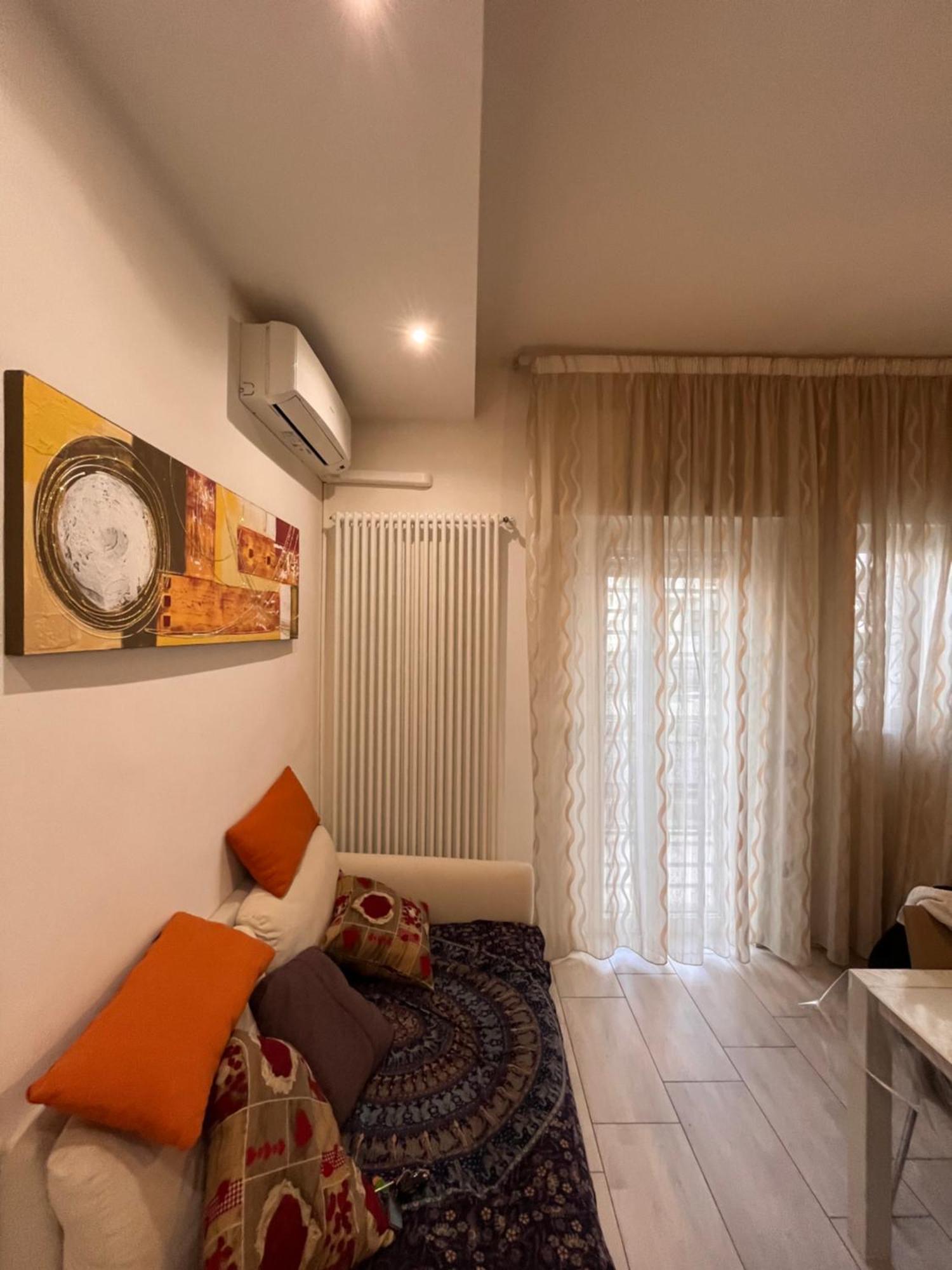 Home Manzoni باري المظهر الخارجي الصورة